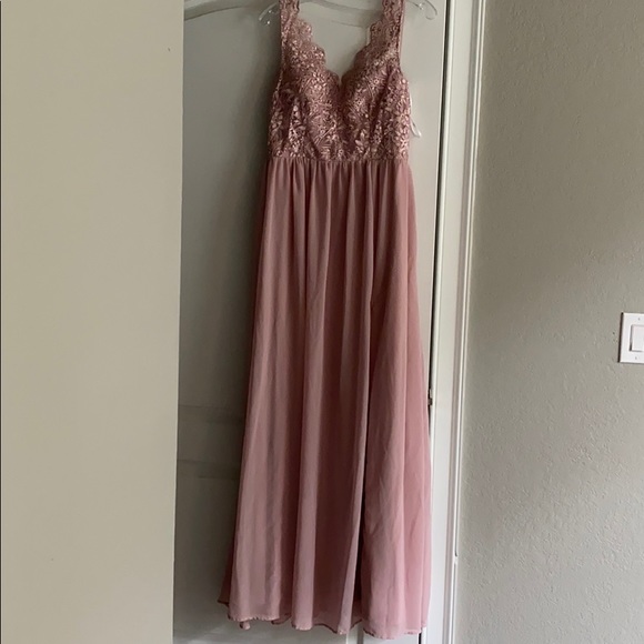 Lulu’s Dusty Lavender Embroidered Maxi Dress - Picture 3 of 10
